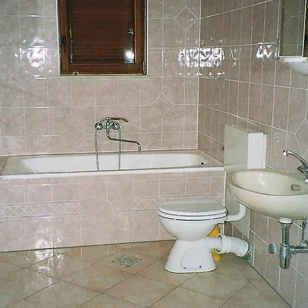 Bacic Hr * Trogir